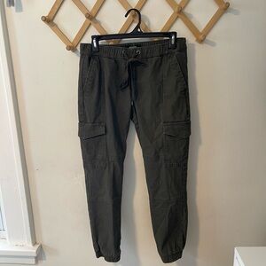 Women’s Olive Cargo Pants size M
